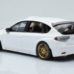 Subaru Impreza WRX STI R205 Mit Zubehörteilen Weiß Otto 1:18 - image 5 of 6