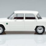 Alfa Romeo Giulia Ti Super Norev 1:18 187970 Druckguss - image 3 of 6