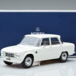 Alfa Romeo Giulia Ti Super Norev 1:18 187970 Druckguss - image 6 of 6