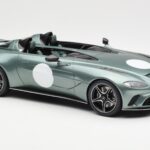 Aston Martin V12 Speedster Grün Metallic GT Spirit 1:18 GT906 - image 4 of 6