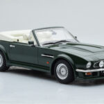 Aston Martin V8 Vantage Volante Grün GT Spirit 1:18 - image 4 of 6