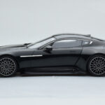 Aston Martin Victor Schwarz GT Spirit 1:18 - image 3 of 6