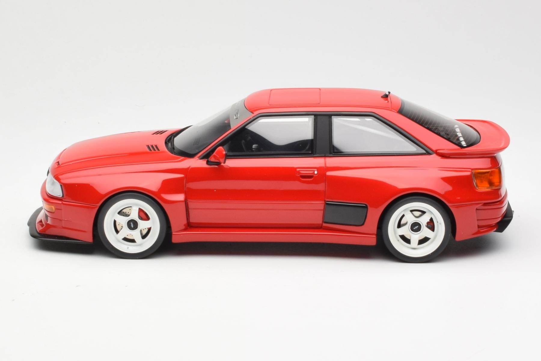 Audi 80 B4 Coupe Prior Design RS2 Rot Otto 1:18 OT1068 Resin — Bild 3 von 6