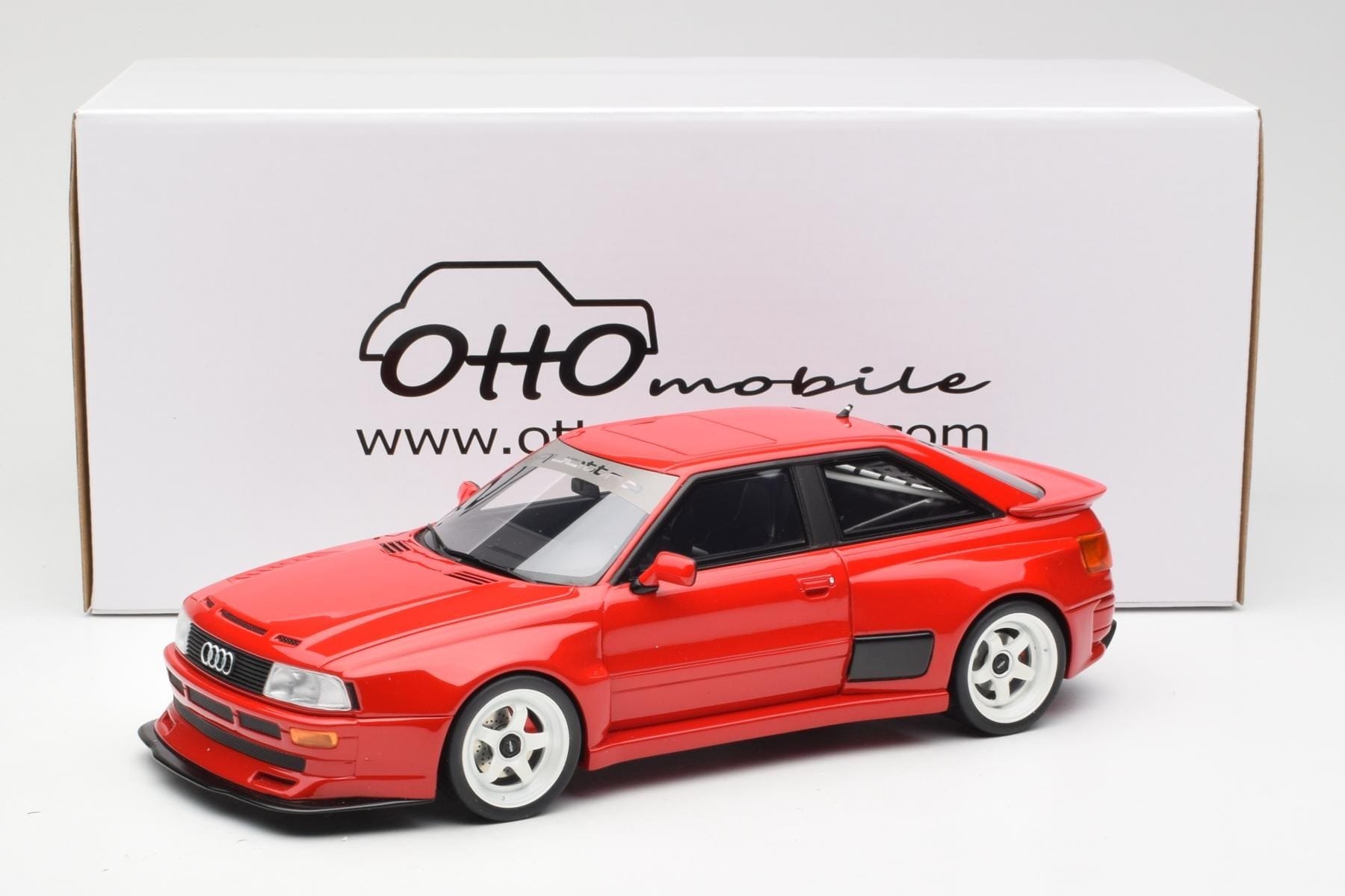 Audi 80 B4 Coupe Prior Design RS2 Rot Otto 1:18 OT1068 Resin — Bild 6 von 6