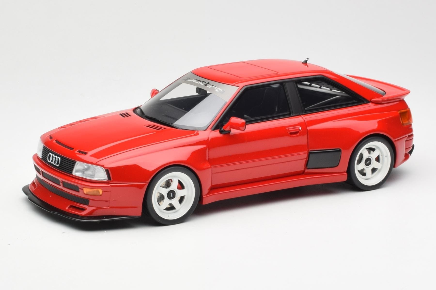 Audi 80 B4 Coupe Prior Design RS2 Rot Otto 1:18 OT1068 Resin