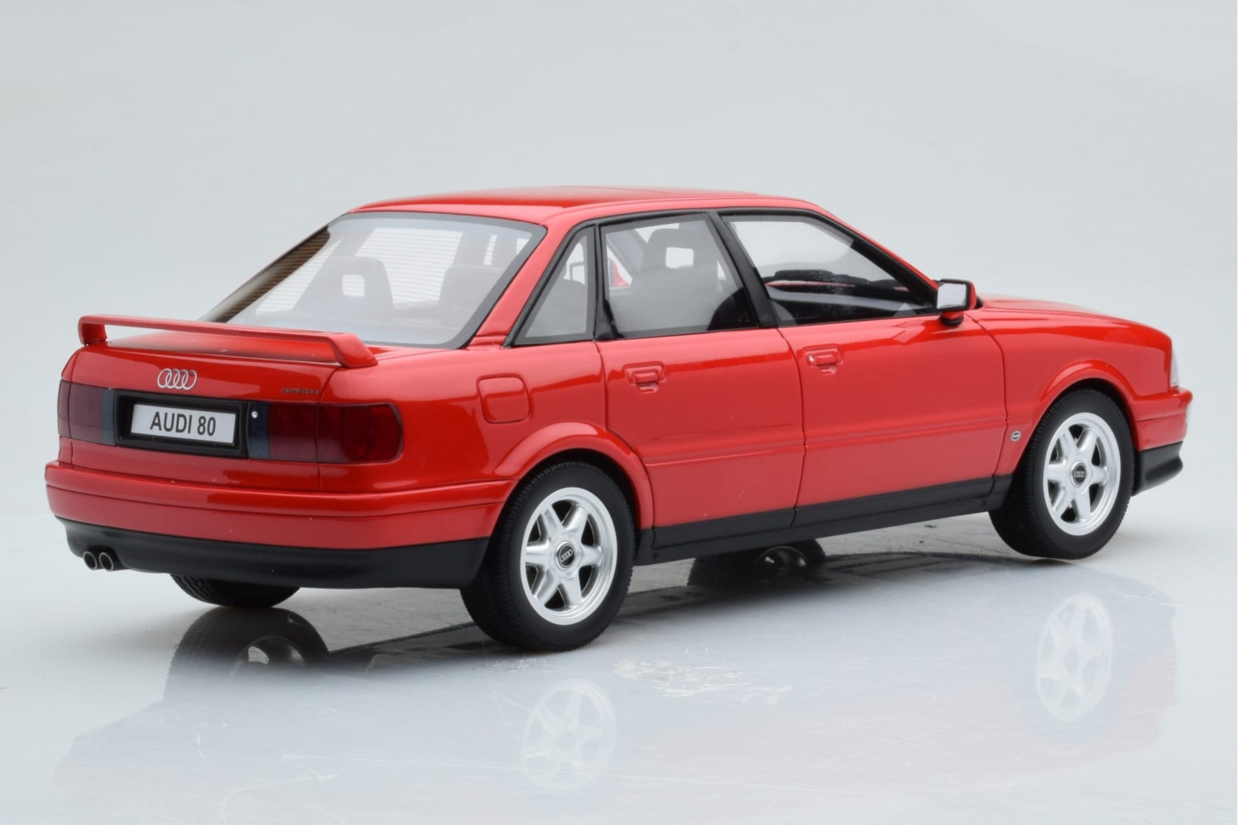 Audi 80 B4 Quattro Competition Laser Rot Otto 1:18 OT355 Resin — Bild 2 von 6