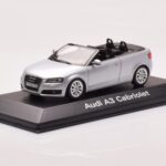 Audi A3 8P Cabriolet Silber Minichamps 1:43 - image 2 of 4