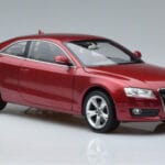 Audi A5 B8 Granatrot Norev 1:18 188352 Druckguss - image 5 of 7
