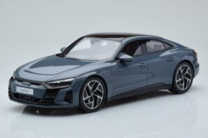 Audi E-Tron GT Grau GT Spirit 1:18 GT393