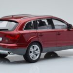 Audi Q7 4L Granatrot Kyosho 1:18 - image 3 of 8