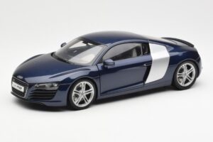 Audi R8 4.2 FSI V8 Blau Kyosho 1:18 09213BL