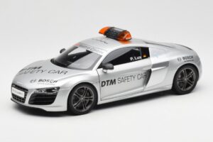 Audi R8 5.2 DTM Safety Car 2010 Kyosho 1:18 09216DTM