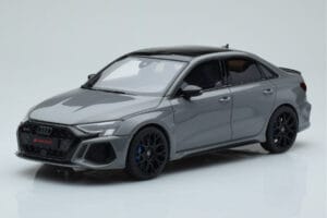 Audi RS3 8Y Limousine Performance Edition Grau GT Spirit 1:18 GT885