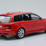 Audi RS4 B5 Avant Rot Otto 1:18 - image 2 of 6