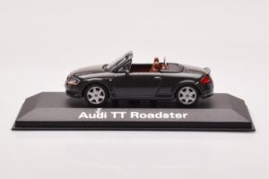 Audi TT 8N Roadster Grau Minichamps 1:43 430017235
