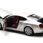 Bentley Continental GT Silber Minichamps 1:18 - image 5 of 8