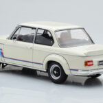BMW 2002 Turbo Weiß Kyosho 1:18 - image 7 of 8