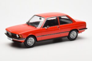 BMW 318 E21 Rot KK-Scale 1:18 KKDC180041