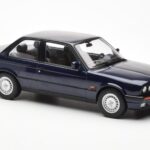 BMW 325i E30 Blau Metallic Norev 1:18 - image 4 of 6