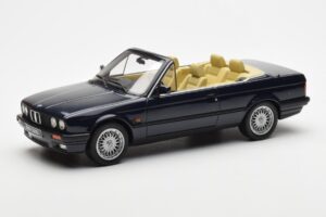 BMW 325i E30 Cabriolet Blau Otto 1:18 OT114