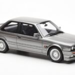 BMW 325i E30 Grau Metallic Otto 1:18 - image 4 of 6