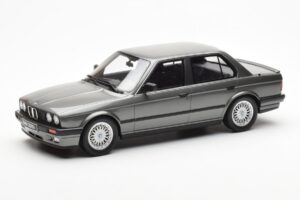BMW 325i E30 Limousine Dolphin Grau Otto 1:18 OT819