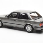 BMW 325i E30 Limousine Dolphin Grau Otto 1:18 - image 5 of 6