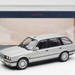 BMW 325i E30 Touring Silber Norev 1:18 183216 - image 6 of 6
