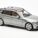 BMW 330i E91 Touring Grau Metallic Kyosho 1:18 - image 6 of 8