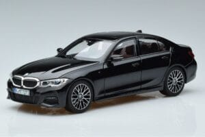 BMW 330i G20 Schwarz Metallic Norev 1:18 183277 Druckguss