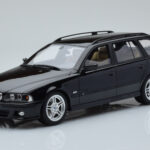 BMW 540 E39 Touring M Package Schwarz Otto 1:18