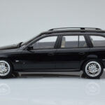 BMW 540 E39 Touring M Package Schwarz Otto 1:18 - image 3 of 6