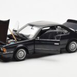 BMW 635 CSi E24 Diamant Schwarz Metallic AUTOart 1:18 - image 2 of 8
