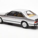 BMW 635 CSi E24 Silber Otto 1:18 - image 5 of 6