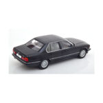 BMW 750i E32 Schwarz MCG 1:18 - image 2 of 3