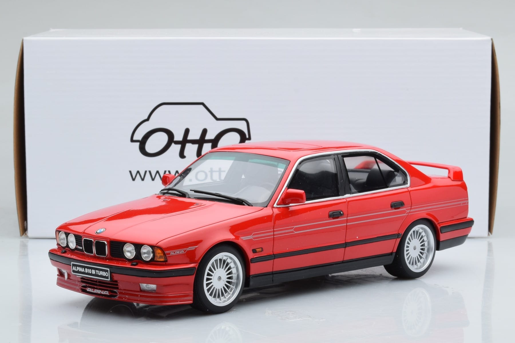 BMW Alpina B10 E34 Biturbo Rot Otto 1:18 OT648 Resin — Bild 6 von 6