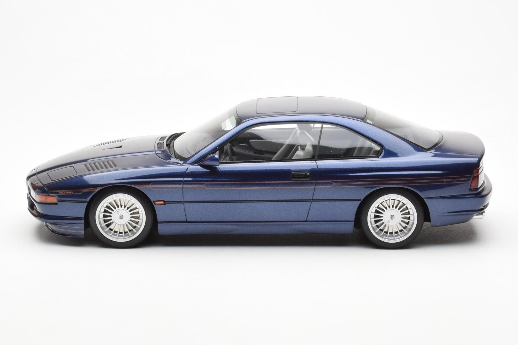 BMW Alpina B12 E38 5.7 Blau Otto 1:18 OT636 Resin — Bild 3 von 6