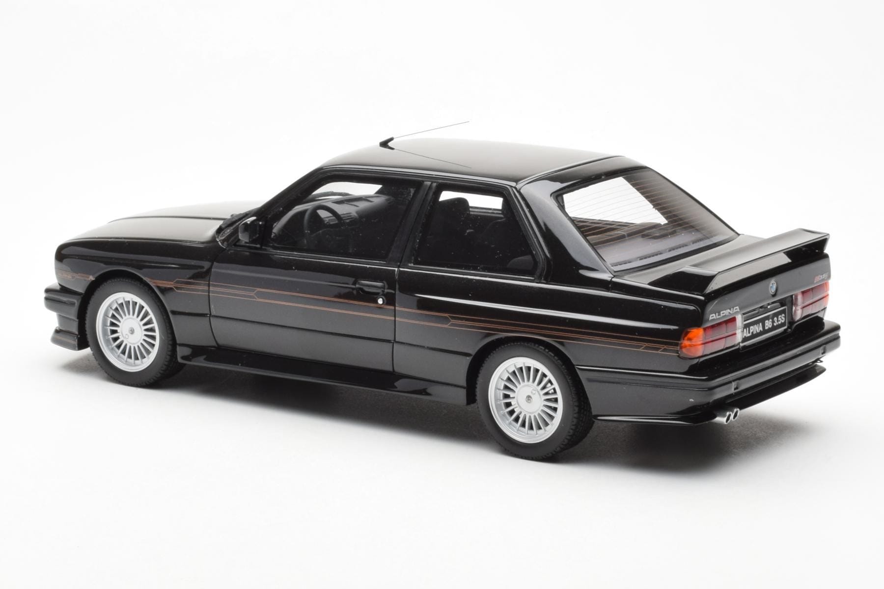 BMW Alpina B6 3.5S M3 E30 Anthrazit Grau Otto 1:18 OT632 Resin — Bild 5 von 6