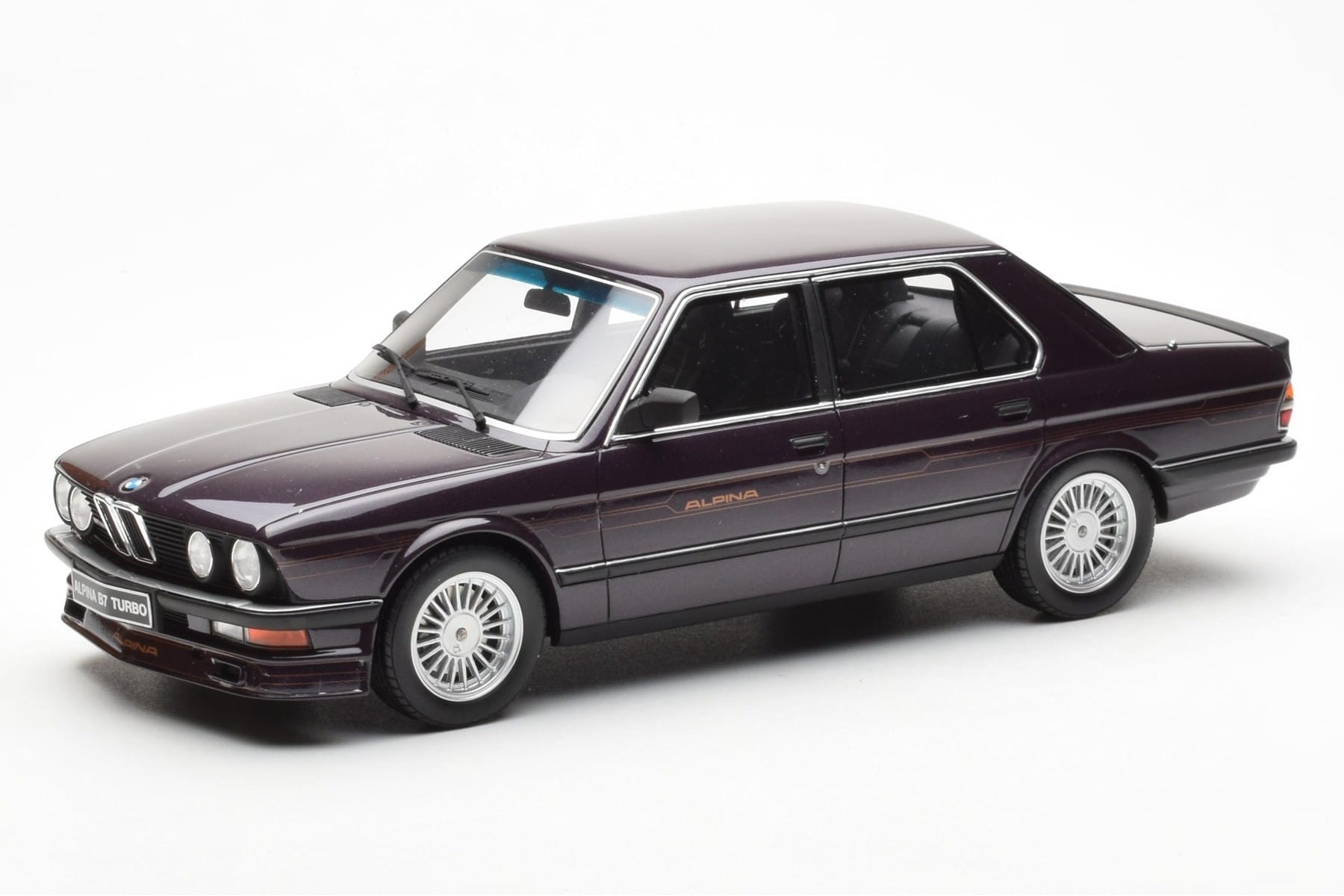 BMW Alpina B7 E24 Turbo Wine Rot Metallic Otto 1:18 OT152 Resin