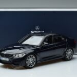 BMW M3 F80 Competition Blau Norev 1:18 183236 Druckguss - image 7 of 7