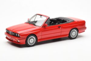 BMW M3 E30 Cabriolet Rot Otto 1:18 OT077