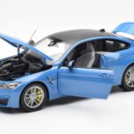 BMW M4 F82 Yas Marina Blau Paragon 1:18 PA-97102 - image 2 of 8