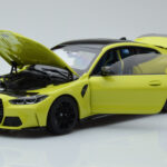 BMW M4 G82 Gelb Händler Edition Minichamps 1:18 - image 2 of 8
