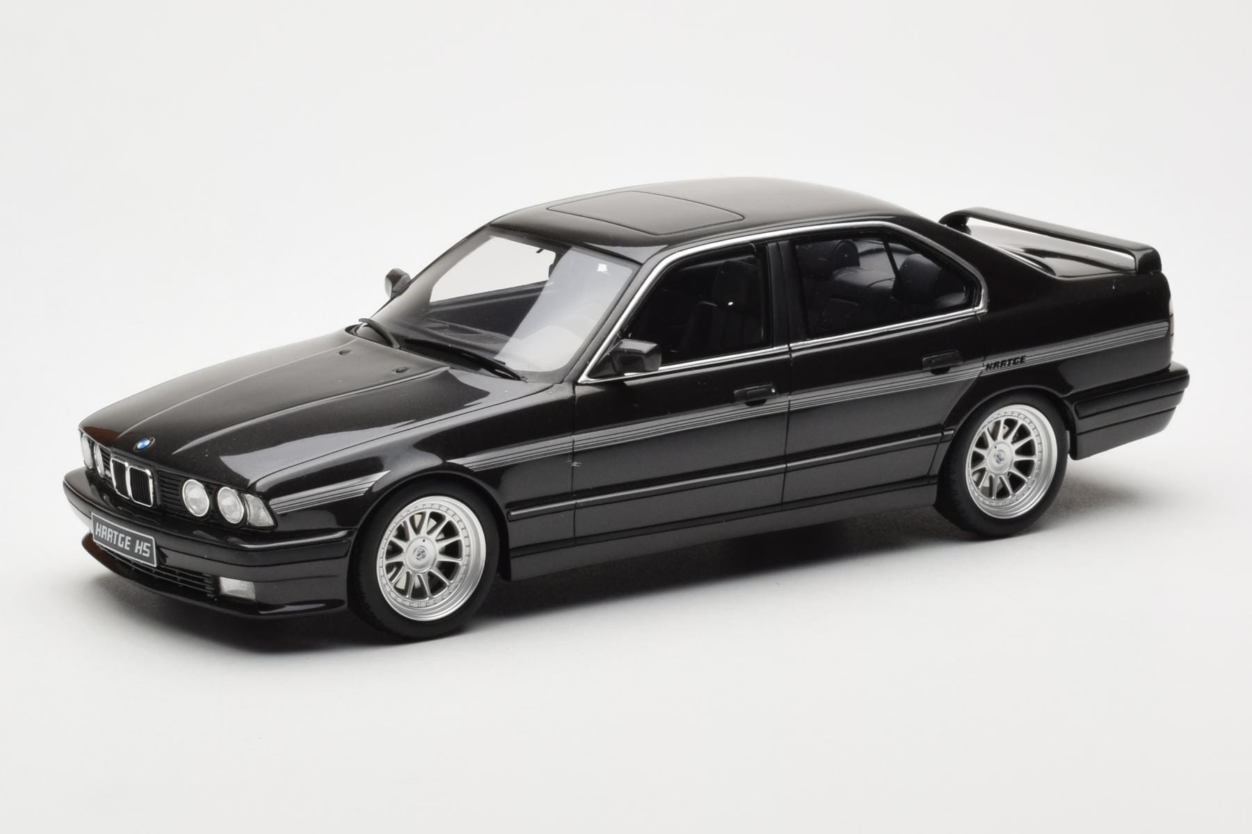 BMW M5 E34 Hartge H5 V12 Diamond Schwarz Metallic Otto 1:18 OT362 Resin