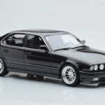 BMW M5 E34 Hartge Schwarz Otto 1:18 - image 6 of 6