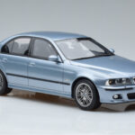 BMW M5 E39 Silverwater Blau Otto 1:18 - image 4 of 6