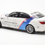 BMW M5 E60 Ring Taxi Nürburgring Kyosho 1:18 - image 7 of 8