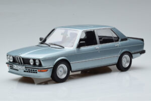 BMW M535i E12 Blau Norev 1:18