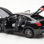 BMW X6 M F86 Sapphire Schwarz Metallic Norev 1:18 - image 5 of 8