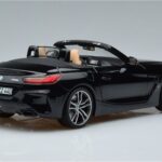 BMW Z4 G29 Schwarz Metallic Norev 1:18 183272 Druckguss - image 3 of 7